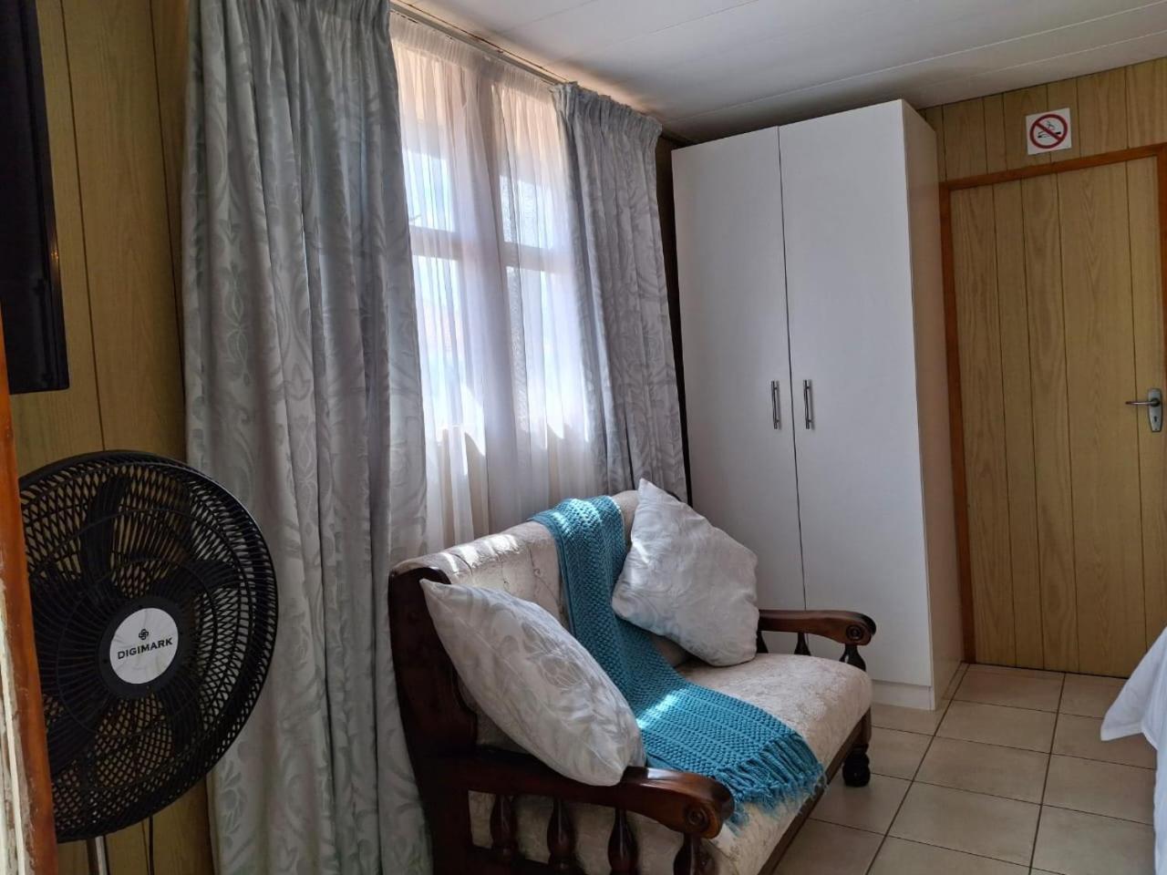Isabel'S B & B Krugersdorp Bilik gambar