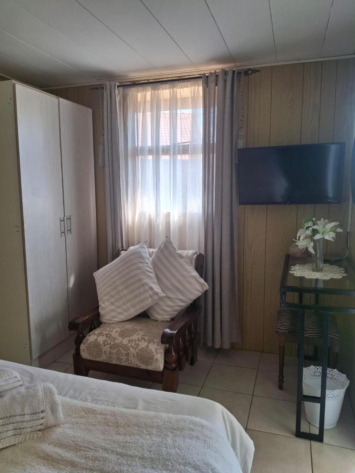 Isabel'S B & B Krugersdorp Bilik gambar