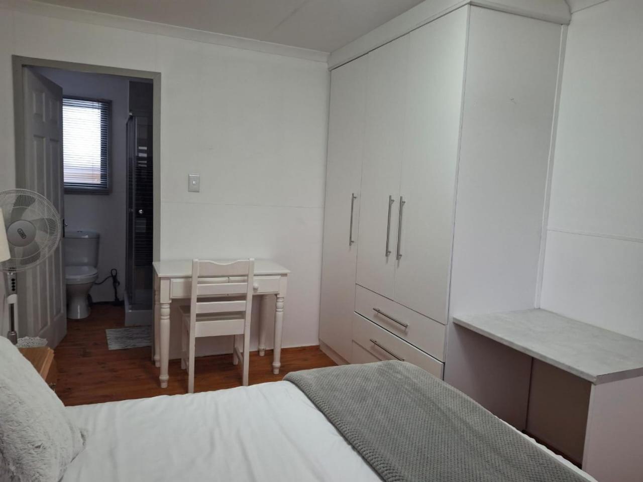 Isabel'S B & B Krugersdorp Bilik gambar